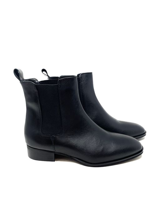 Schlanke Chelsea Boots für Damen IL LACCIO | CV47VITELLONERO